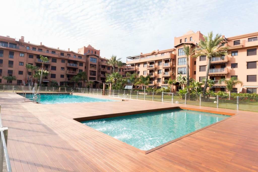 Pushe Playa Granada Beach&Golf 1 Ella Dış mekan fotoğraf